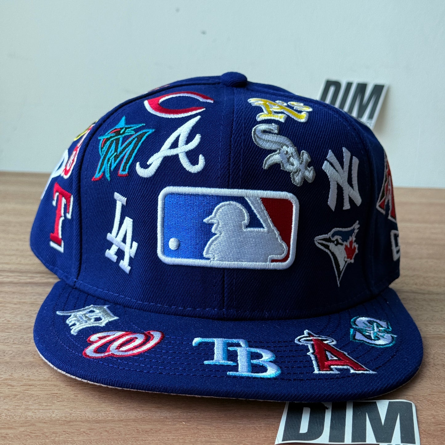 ALL OVER SNAPBACK