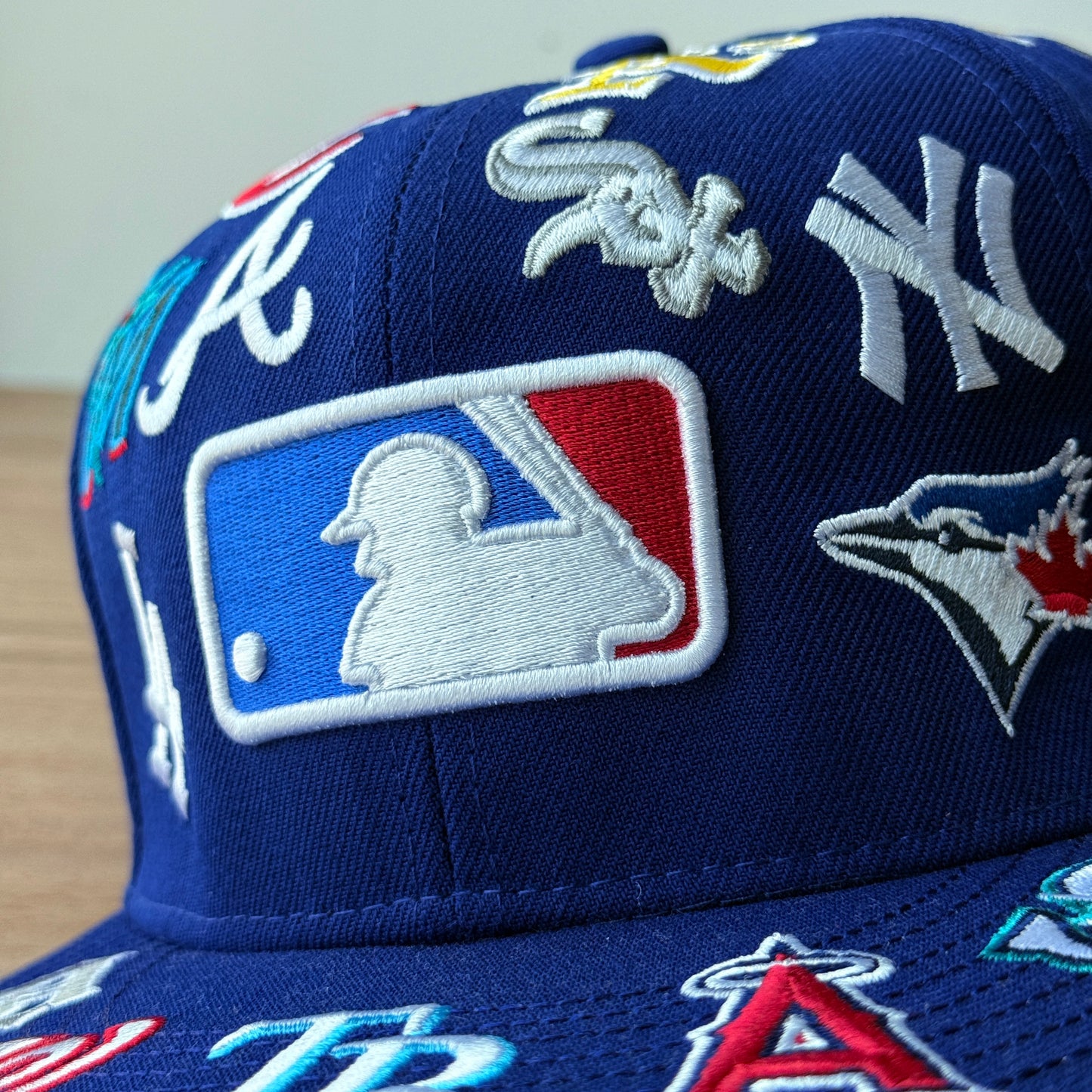 ALL OVER SNAPBACK