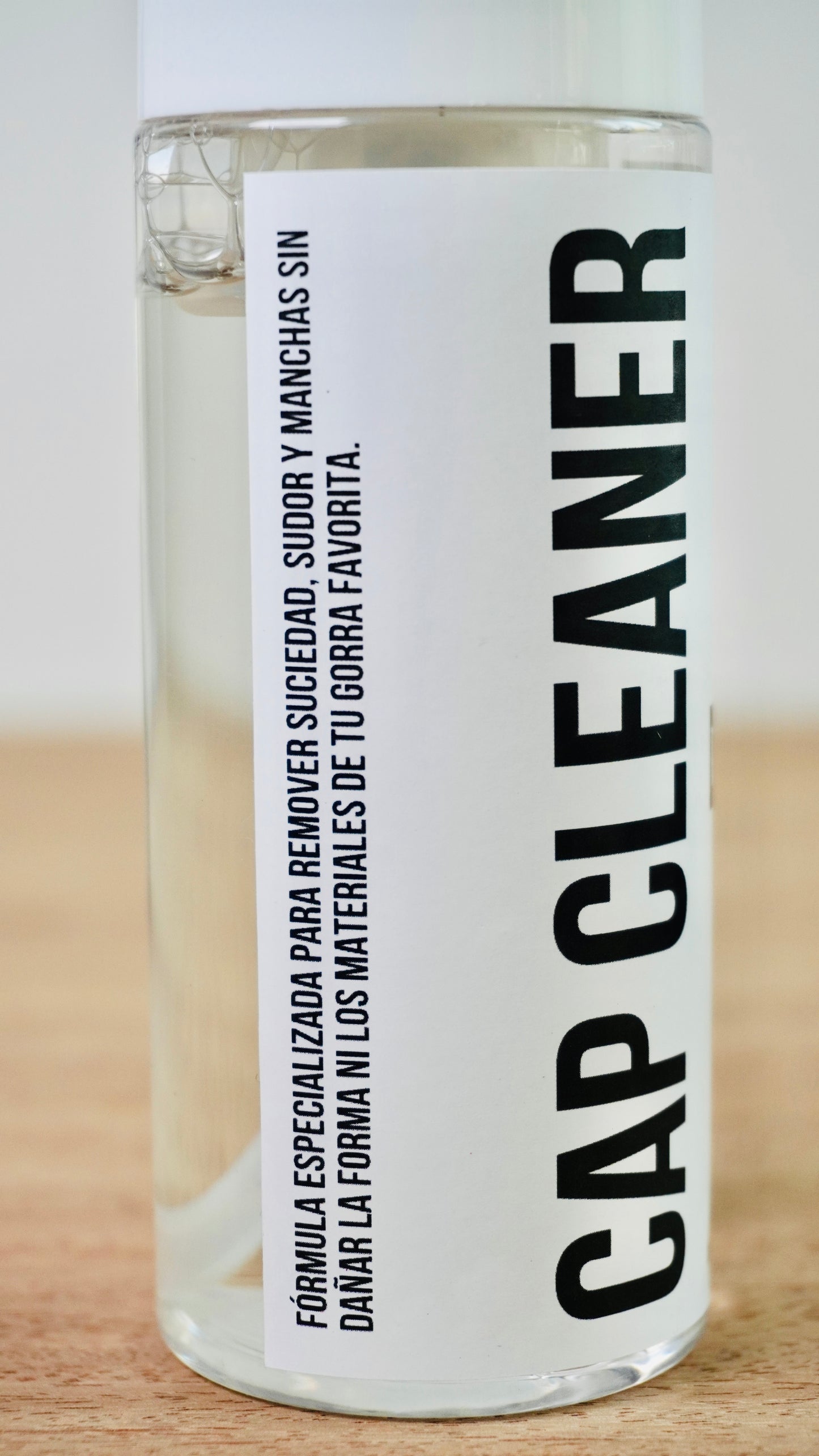 CAP CLEANER + MICROFIBER