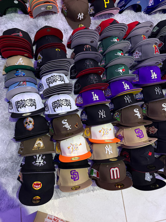 GORRA AJUSTABLE NEW ERA SURTIDA